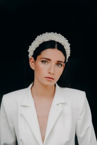 Bridal headband look